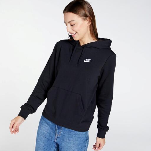Nike Sportswear Club