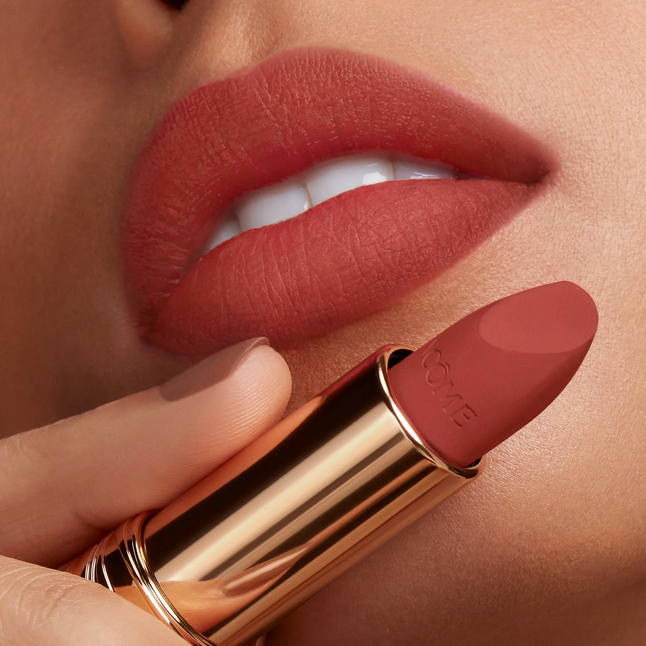 Labbra L'Absolu Rouge Intimatte - Rossetto mat, Rossetto