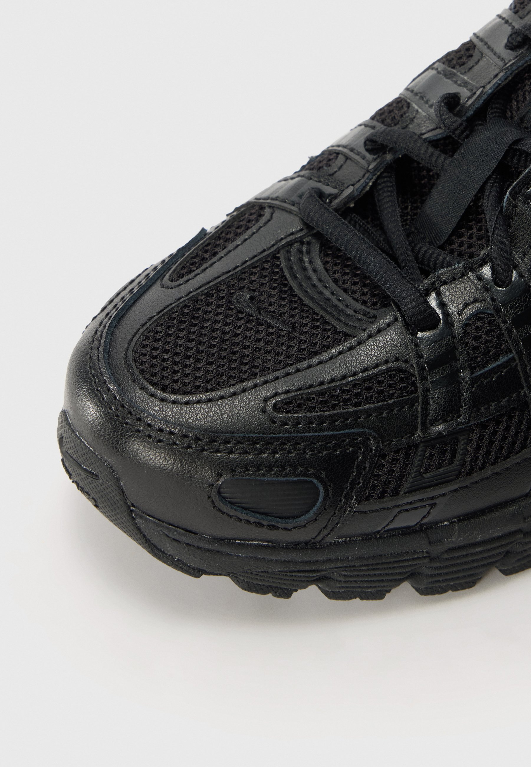 Nike Sportswear P 6000 UNISEX - Sneakers - zwart