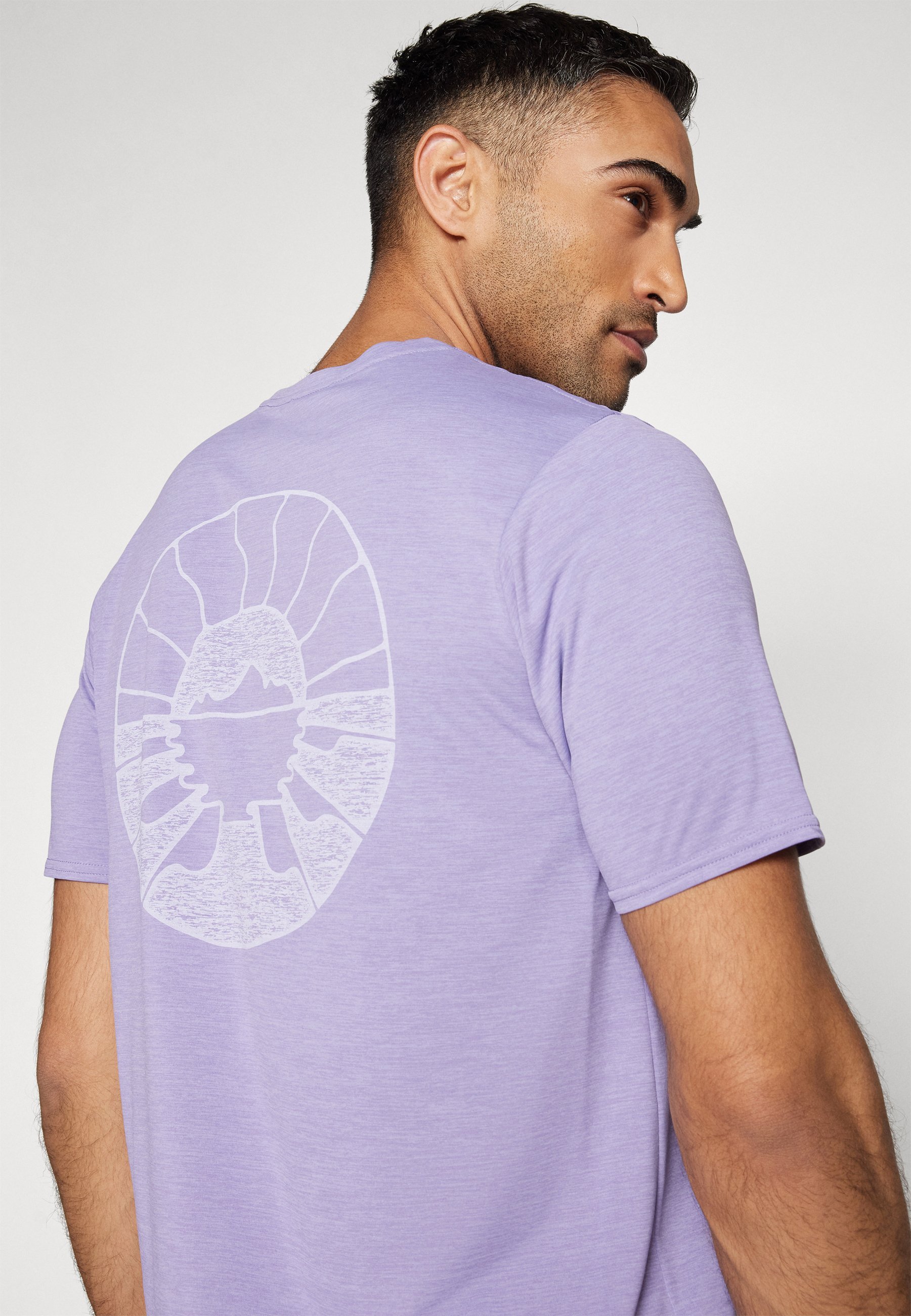 Patagonia CAP COOL DAILY GRAPHIC WATERS - T-shirt sportiva - viola cemento