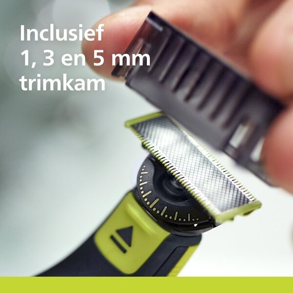 „Philips OneBlade Face QP2724/23“ kirpimo mašina, skustuvas ir formavimo priemonė, juoda