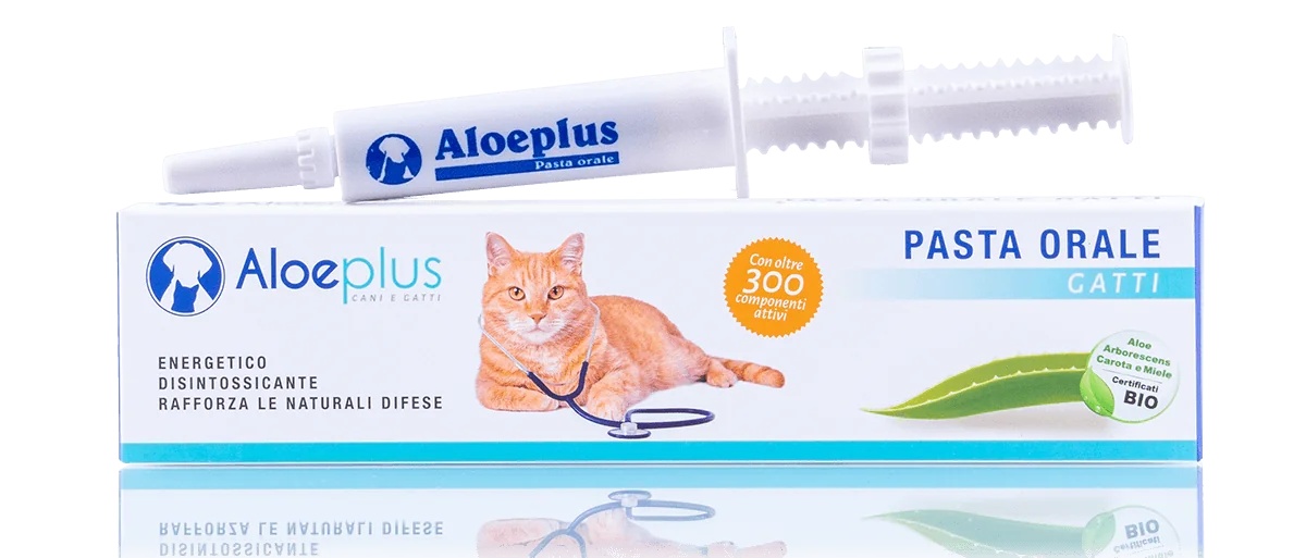 Pasta oral Aloeplus Classic para gatos com pelagem espessa.