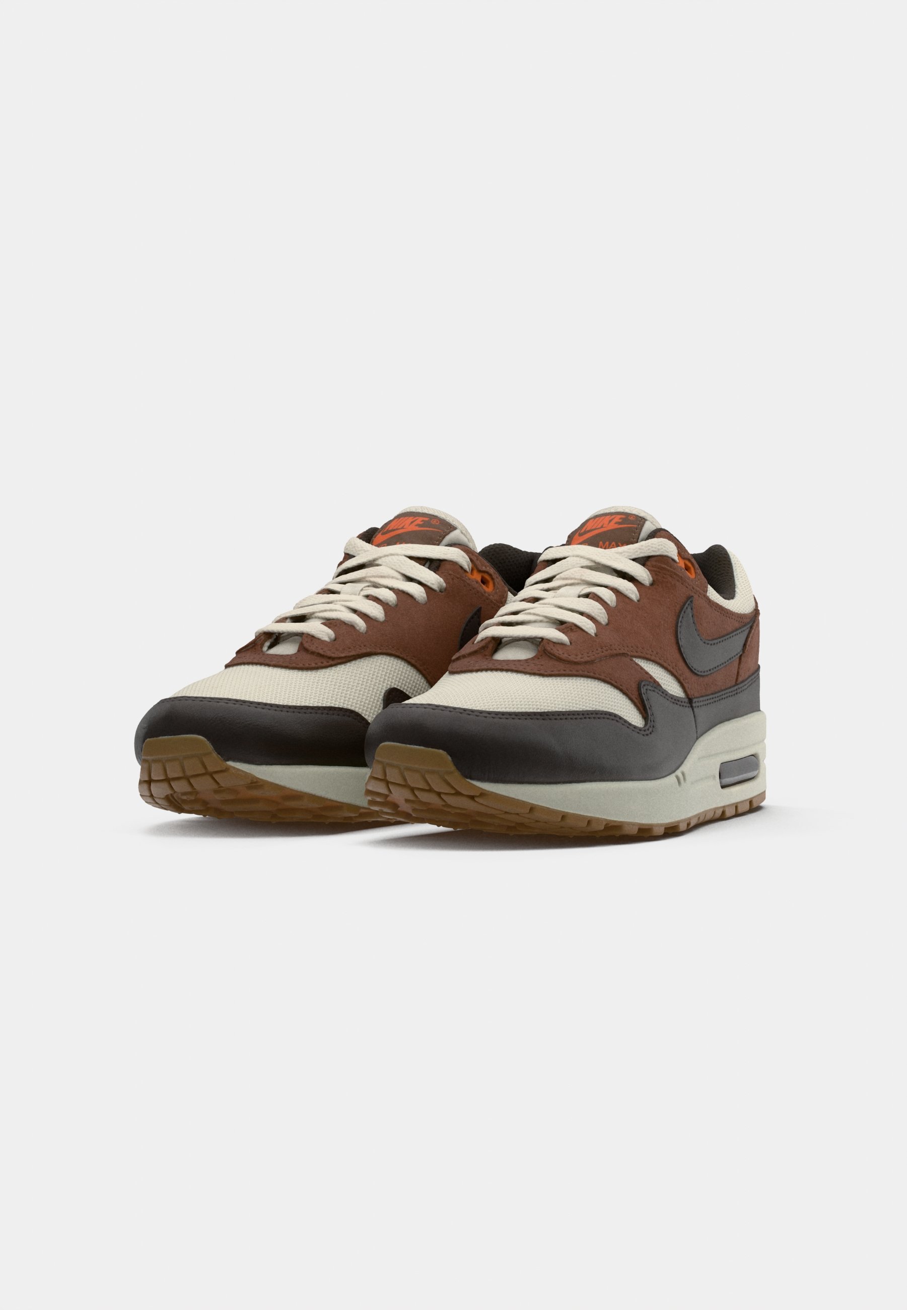 Nike Sportswear madala säärega tossud