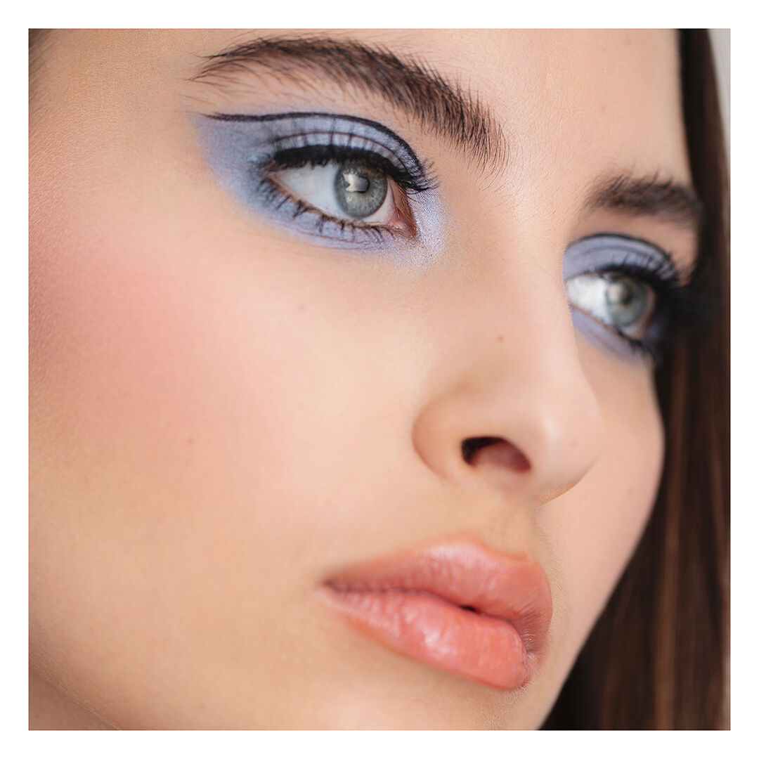 Idun Minerals Eyeliner lichid rezistent la apă