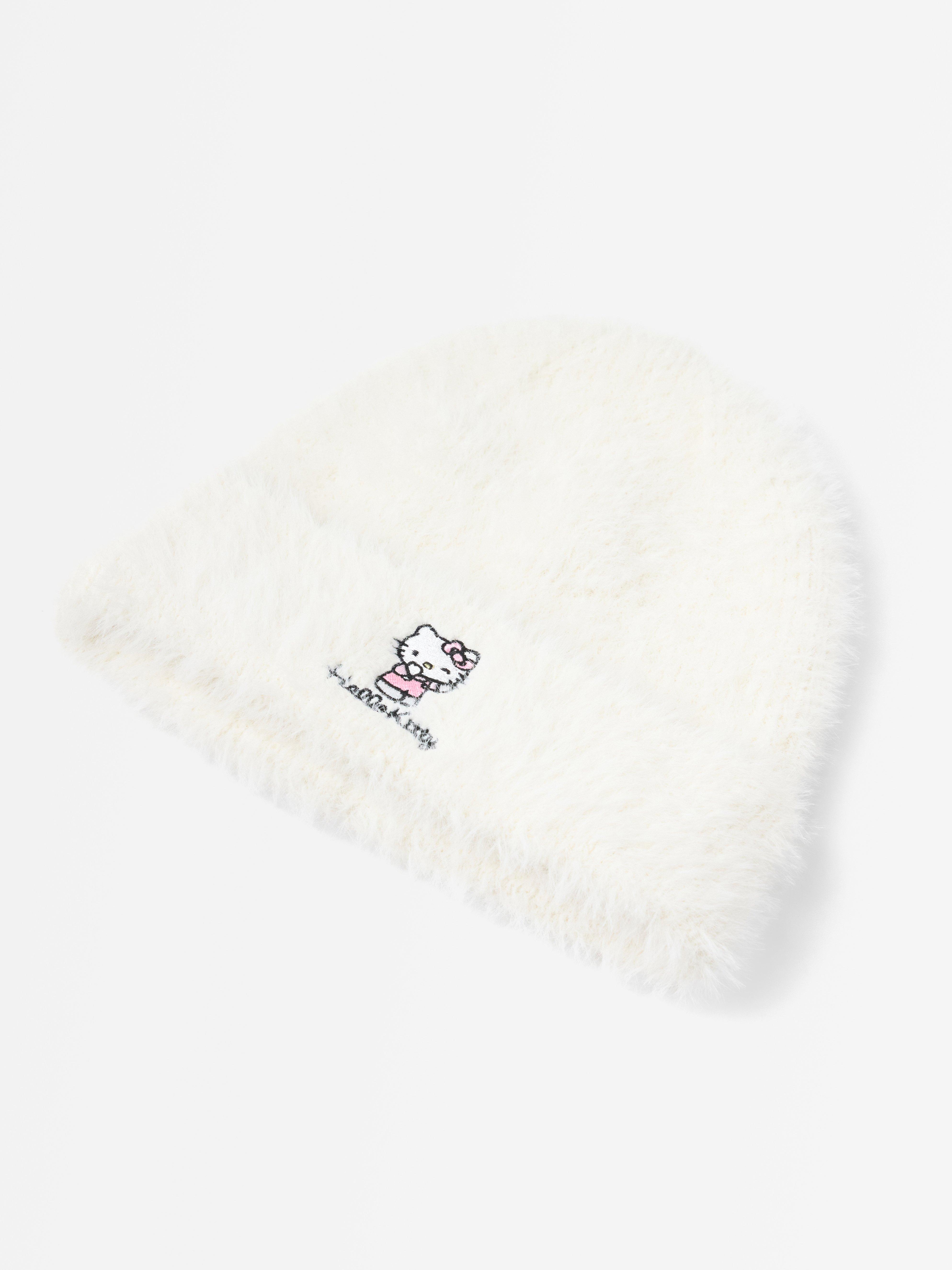 Pletená čepice Hello Kitty v bílé barvě