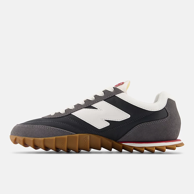 Unisex RC30 - Castlerock with Sea Salt and Crimson