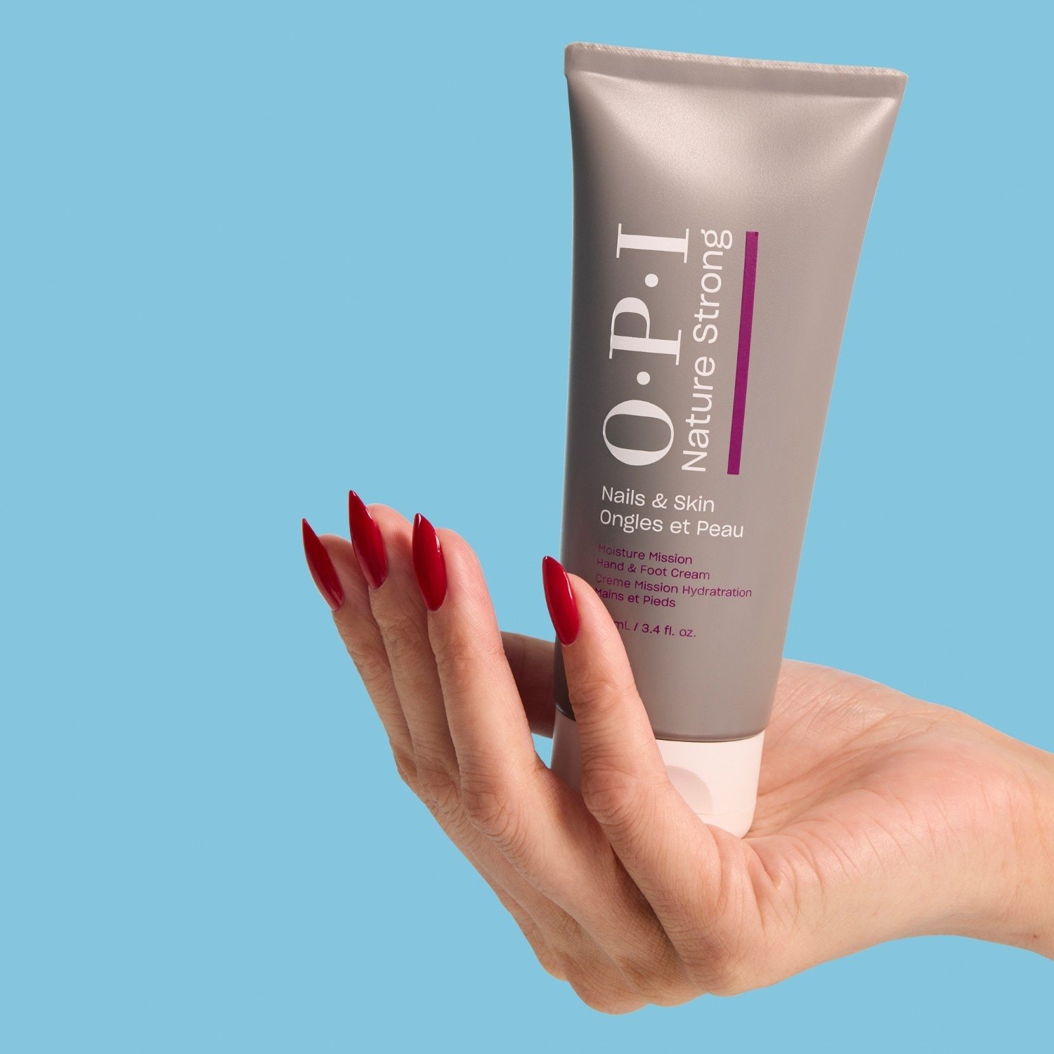 OPI Nature Strong rankų ir pėdų kremas – 100 ml