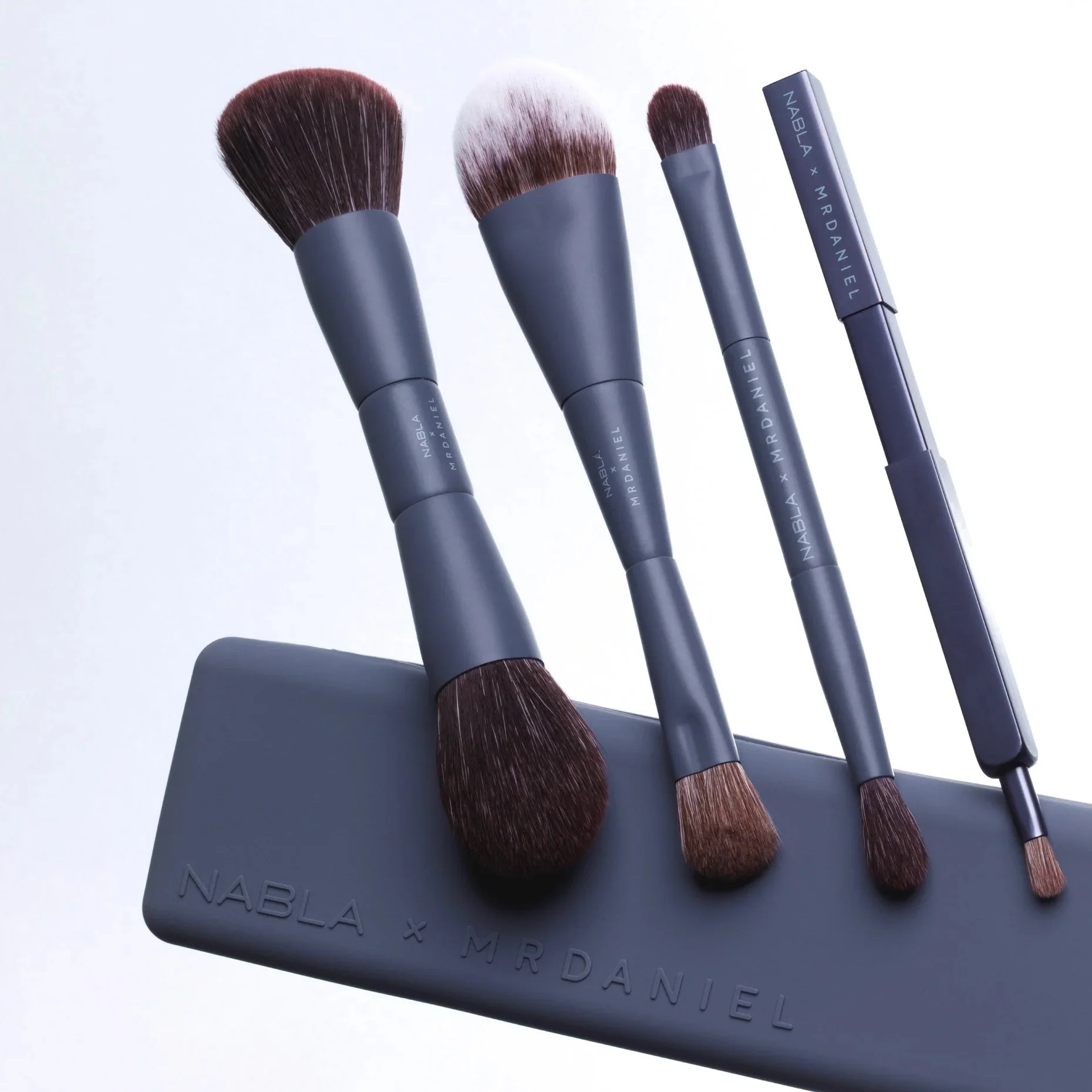 Accessori NABLA x MR Daniel Brush Clutch - Pennelli, Pennello Make-Up