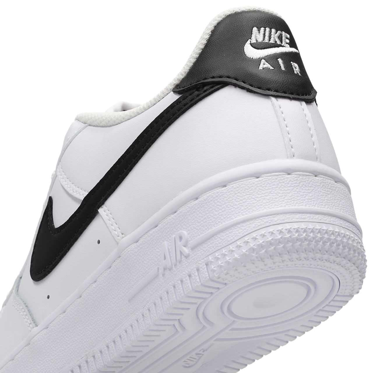 Nike Air Force 1 Low