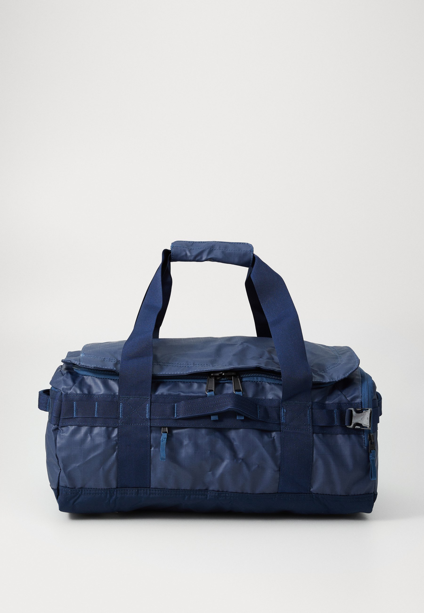 The North Face BASE CAMP VOYAGER DUFFEL 42L UNISEX - Reiseveske - shady blue/summit navy