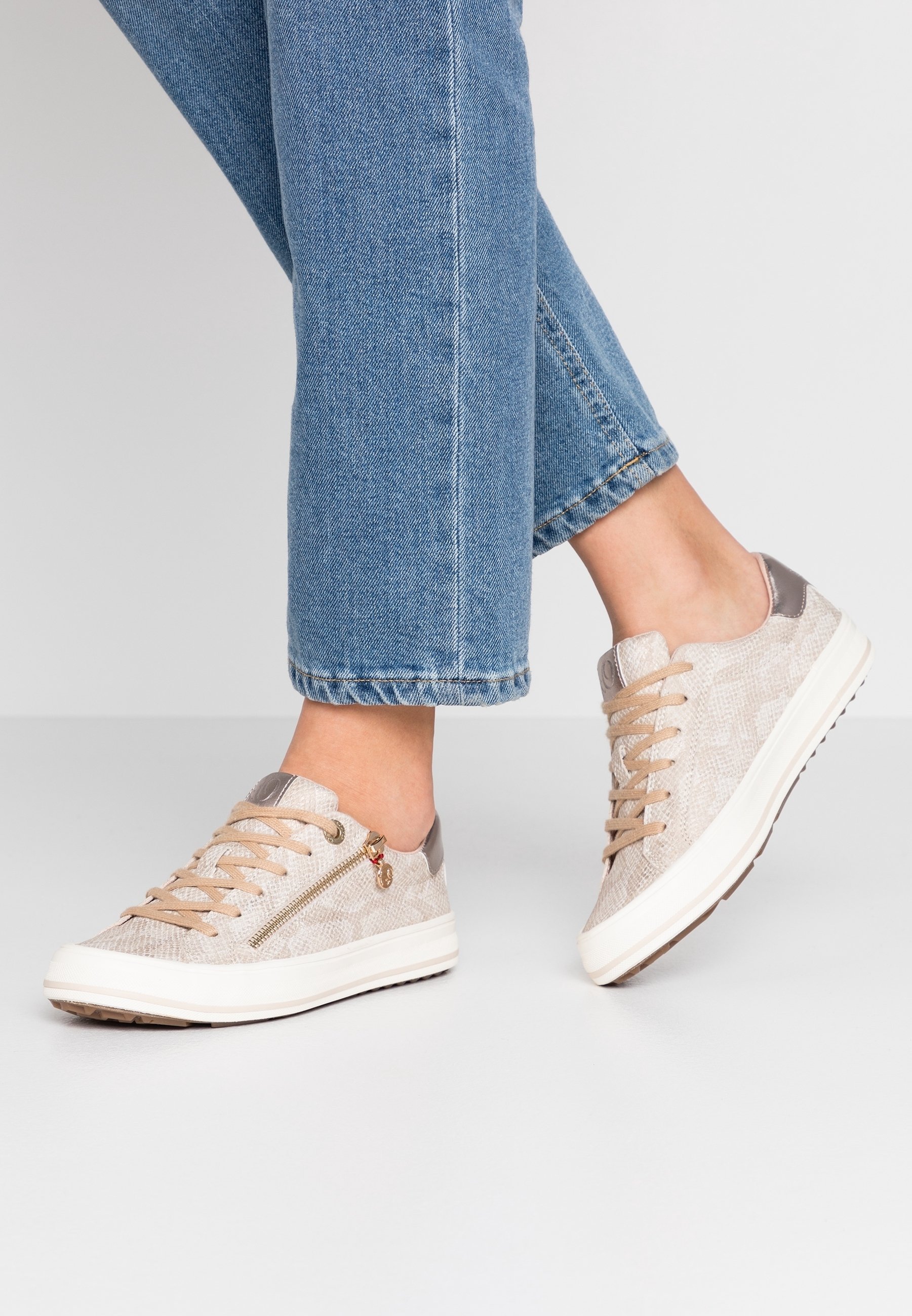 s.Oliver Sneakers - beige