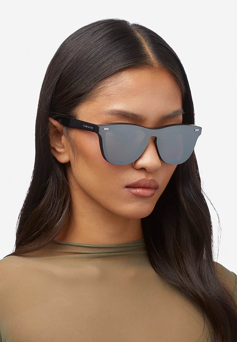 Lunettes de soleil Hawkers ONE VENM RAW - noires