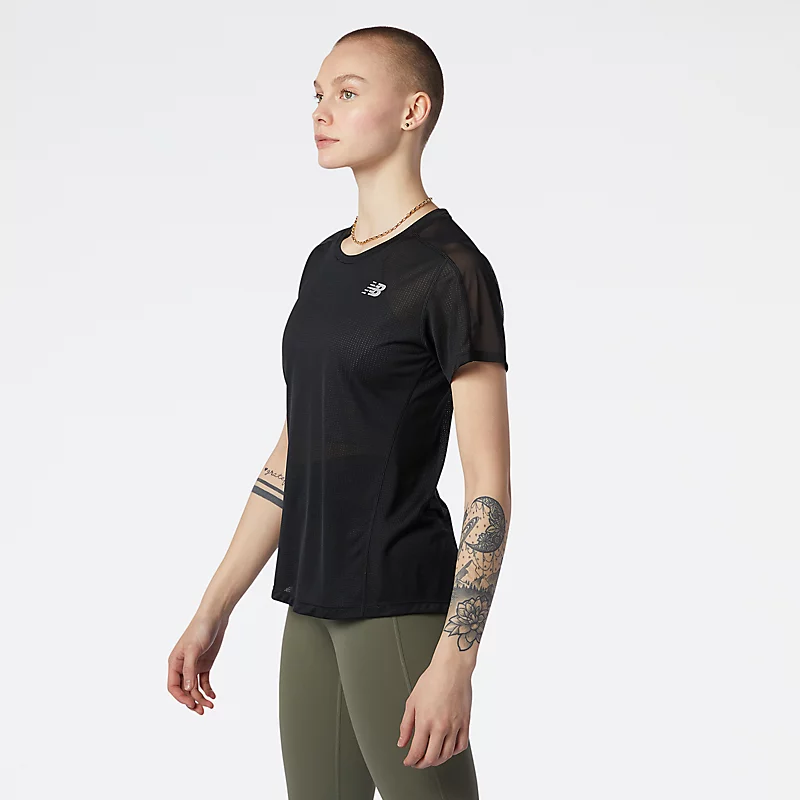 Camiseta feminina Impact Run de manga curta – PRETA