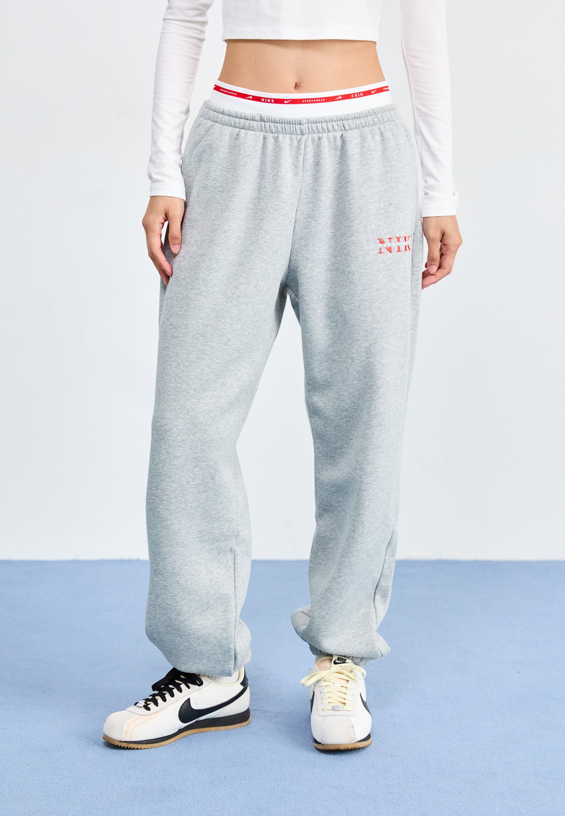 Spodnie dresowe Nike Sportswear