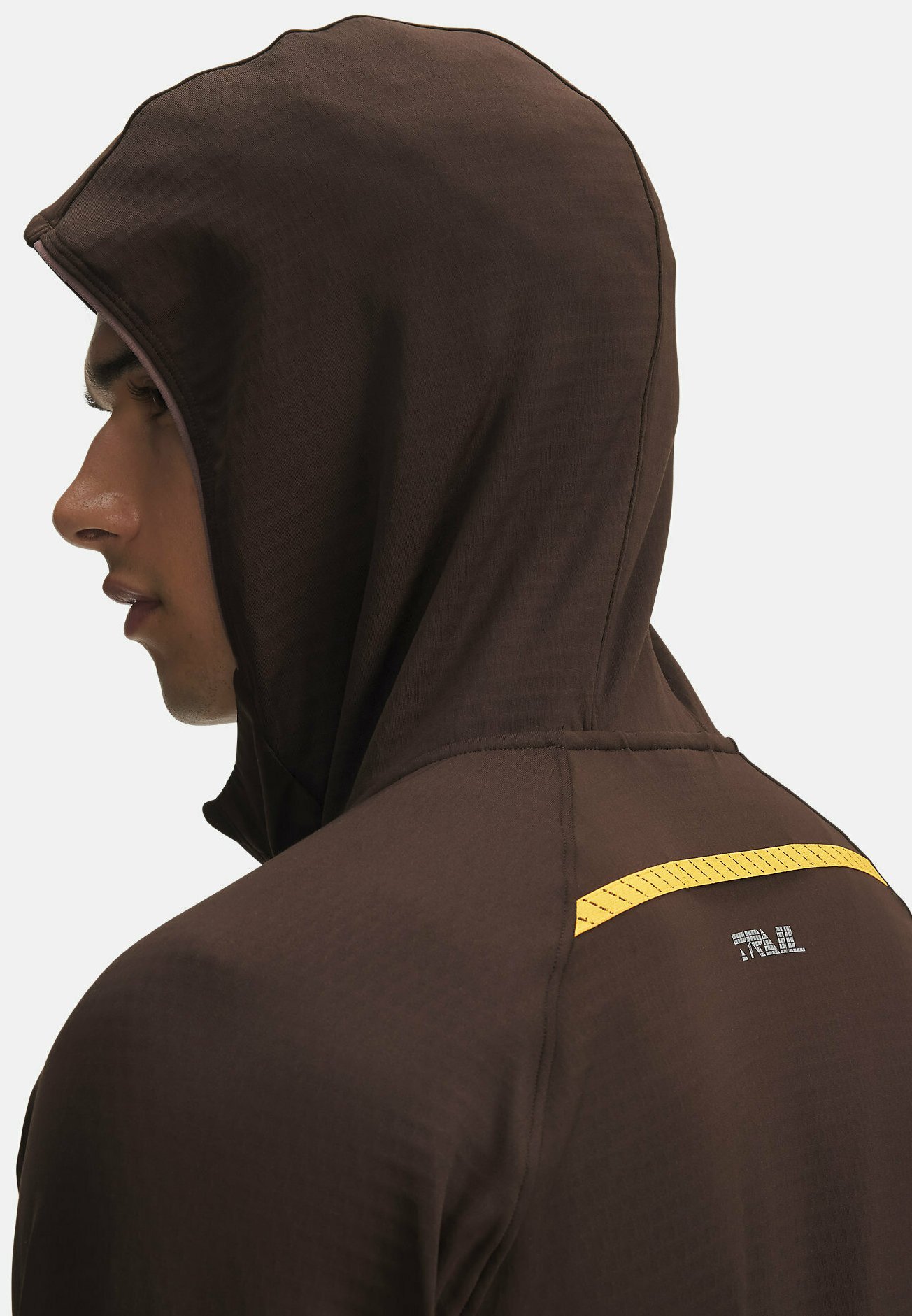 Maglia a maniche lunghe Under Armour LAUNCH TRAIL - marrone kona