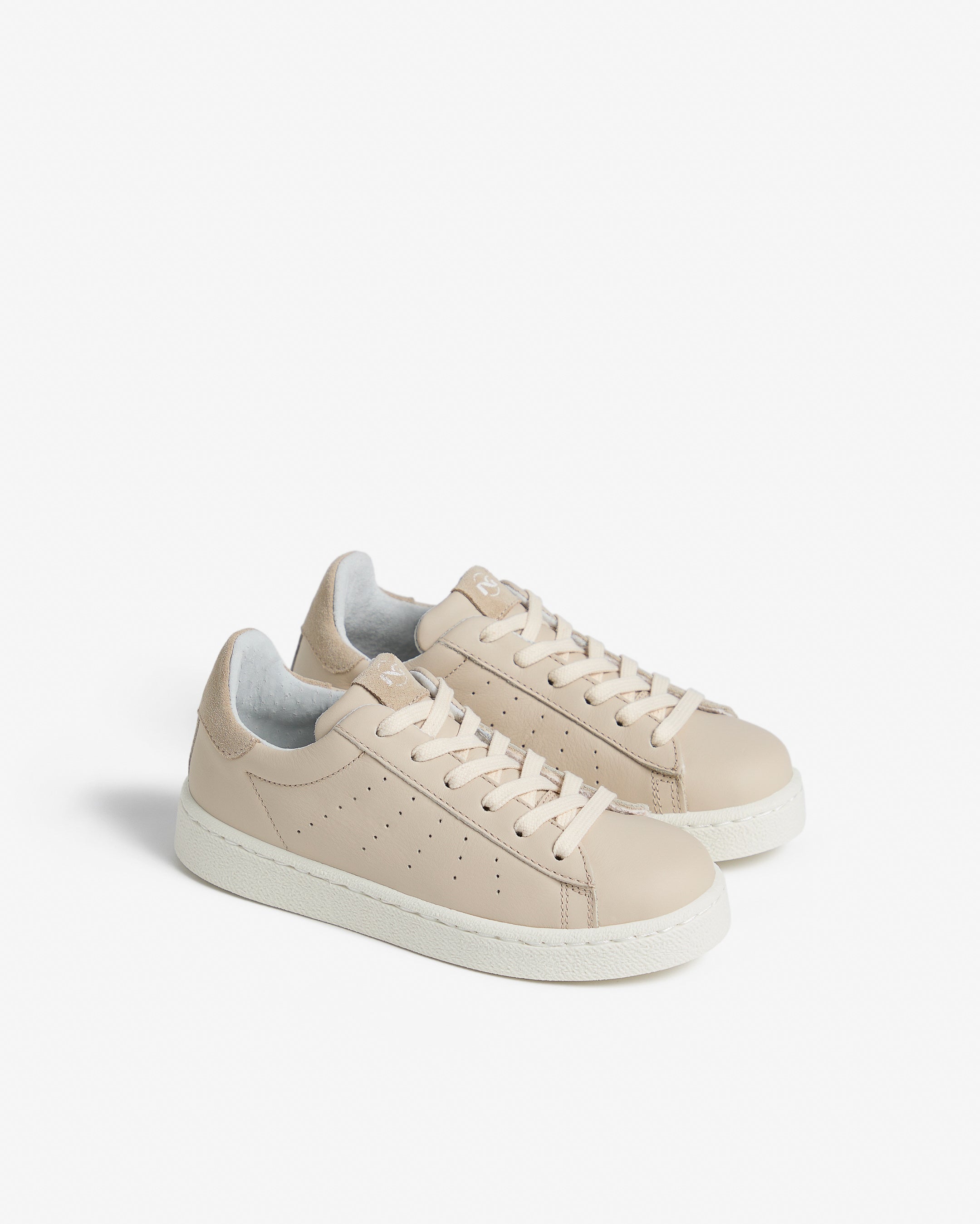  Sneaker für Jungen aus Funktionsmaterial und Leder