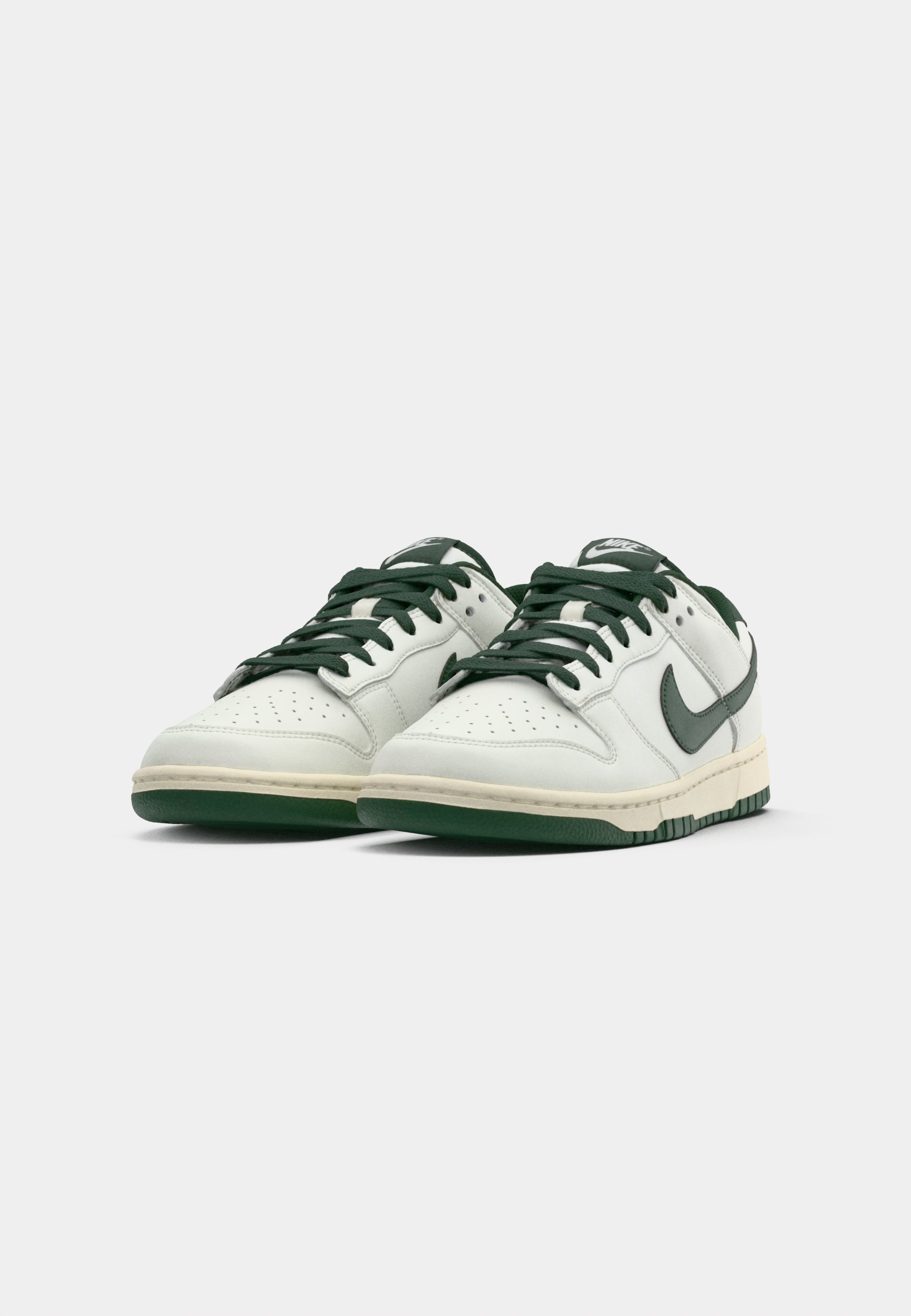 Nike Sportswear madala säärega tossud