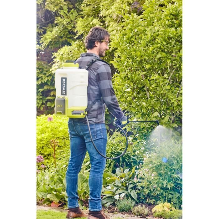 RYOBI - 18V Rugsproeier - tot 6,2 bar - debiet 1 l/min tot 1,8 l/min - 15 L tank - verkocht zonder accu - RY18BPSB-0