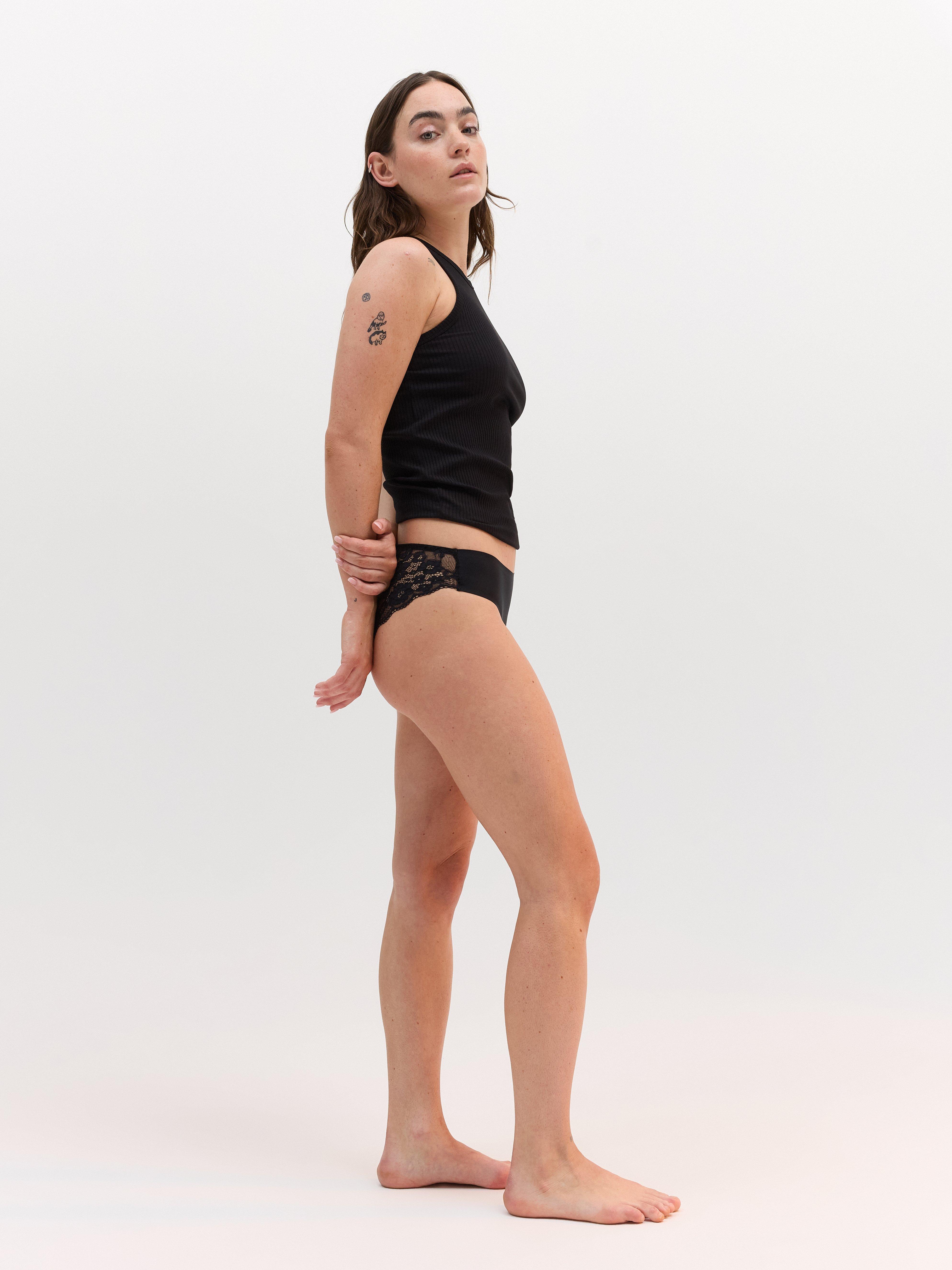 Soutien-gorge menstruel Female Engineering - absorption moyenne - taille basse avec dentelle noire