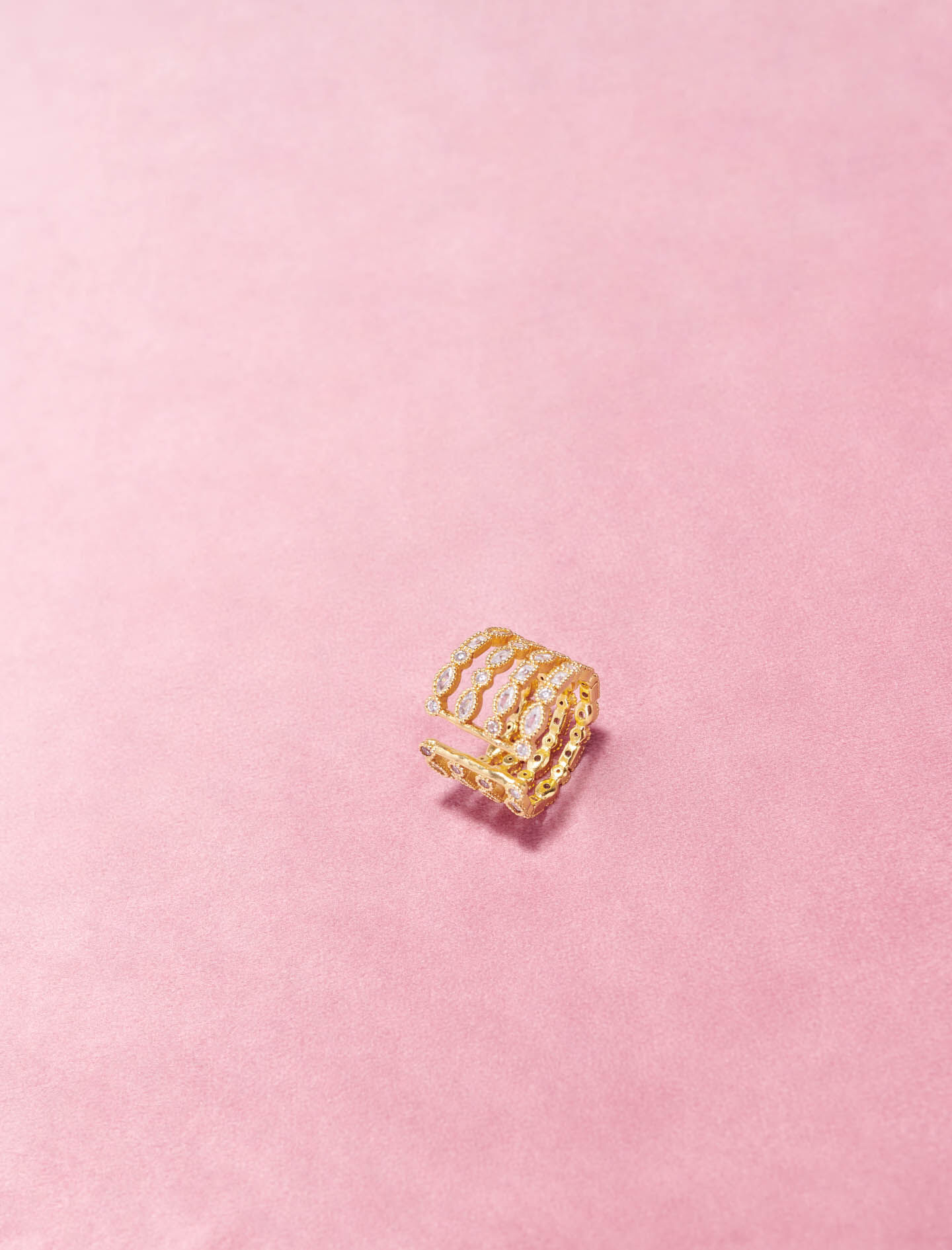 Ring versierd met strass-steentjes - Goud