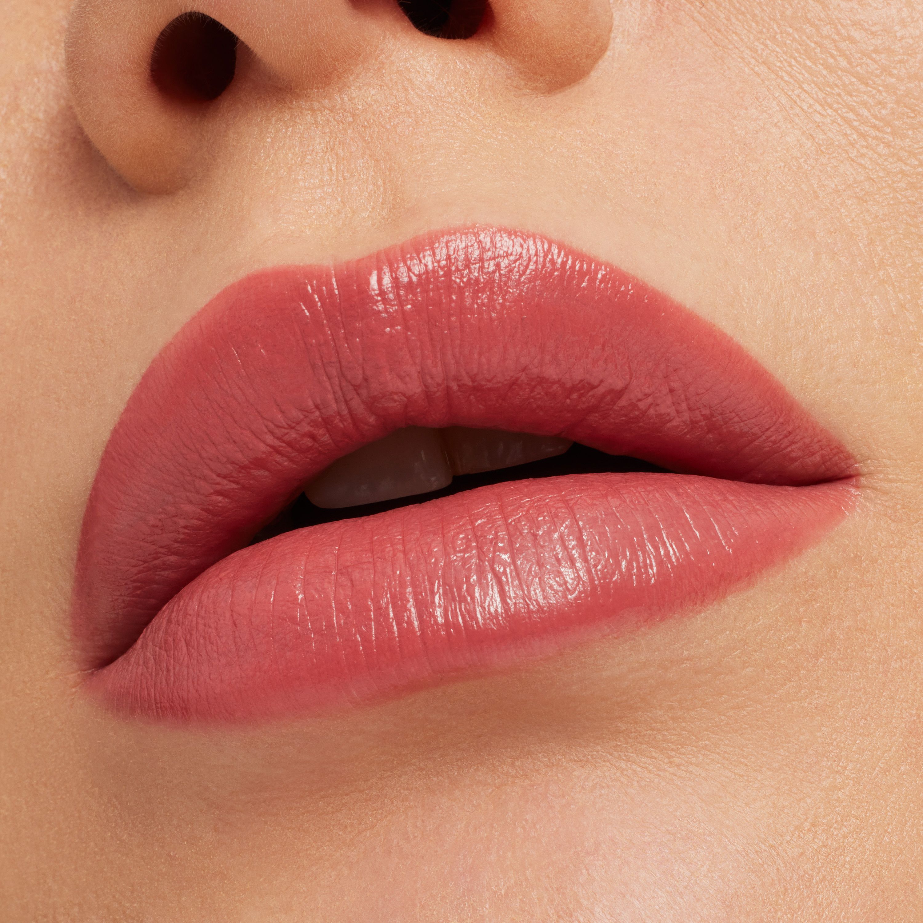 M·A·Cximal Sleek Satin Lipstick Luxusné rúže