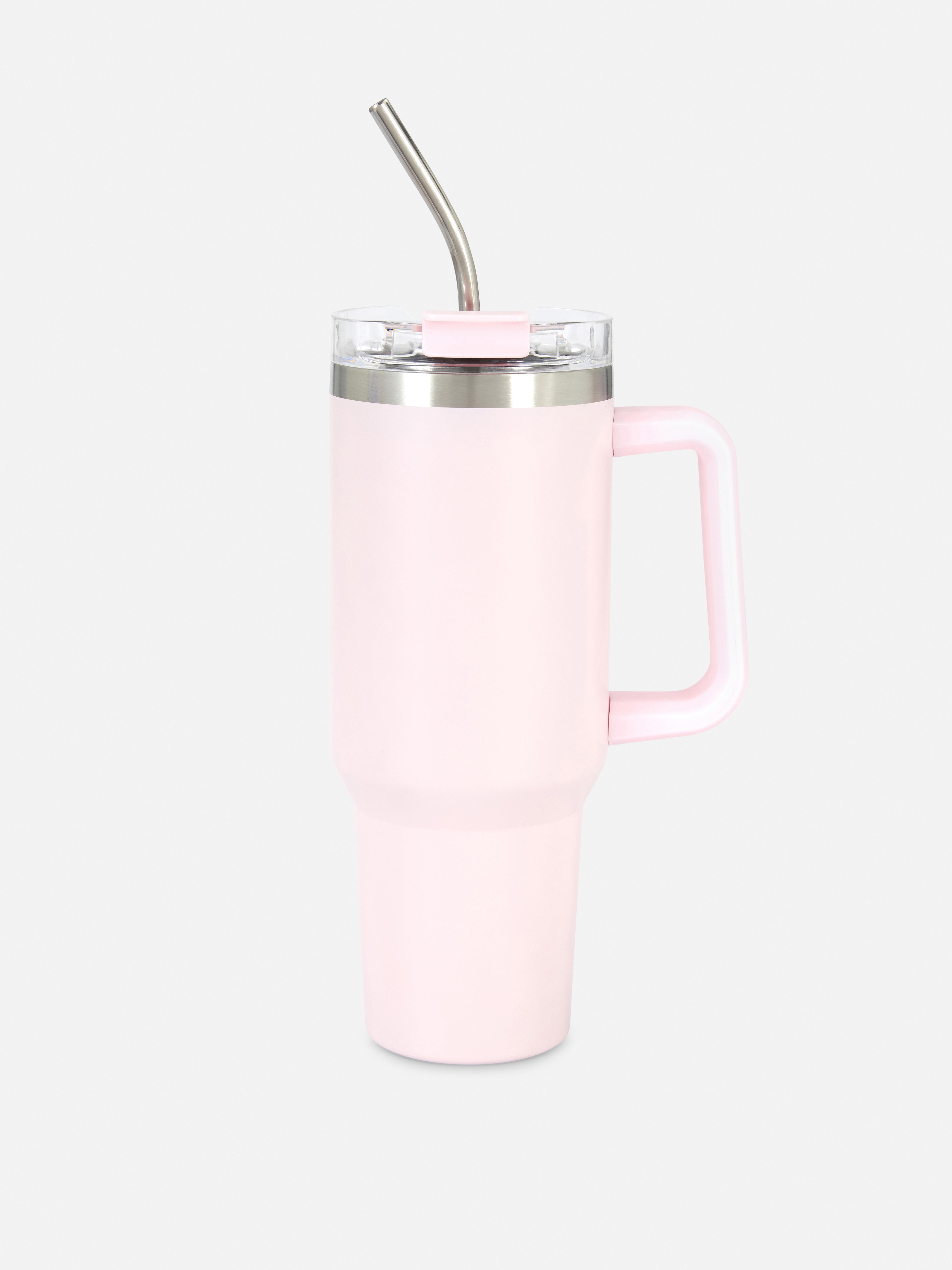 Cană de călătorie din oțel inoxidabil cu pai 1180 ml Potolește-ți setea cu stil cu această cană mare de călătorie de peste un litru.