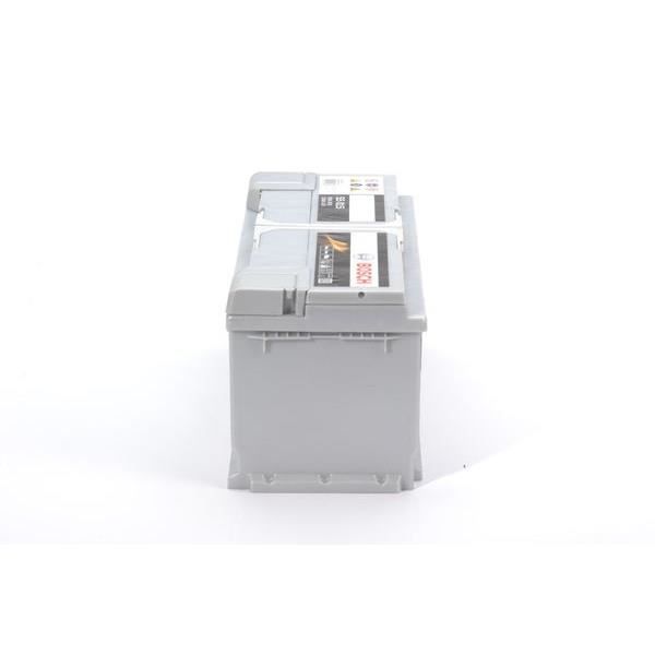 BOSCH Batterie Auto S5015 110Ah 920A / + à droite