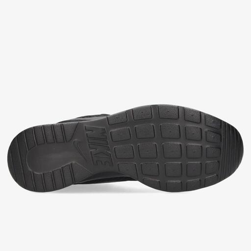 Nike Tanjun