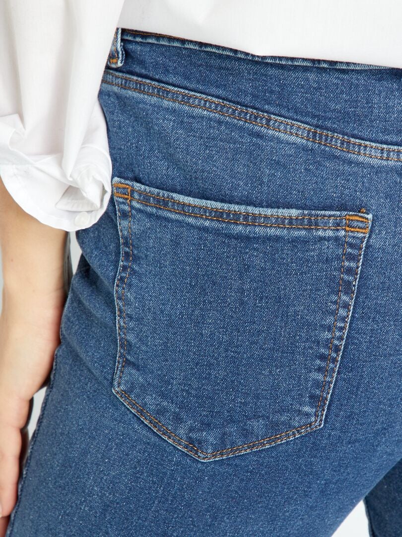 Calça jeans skinny / corte bem justo - AZUL