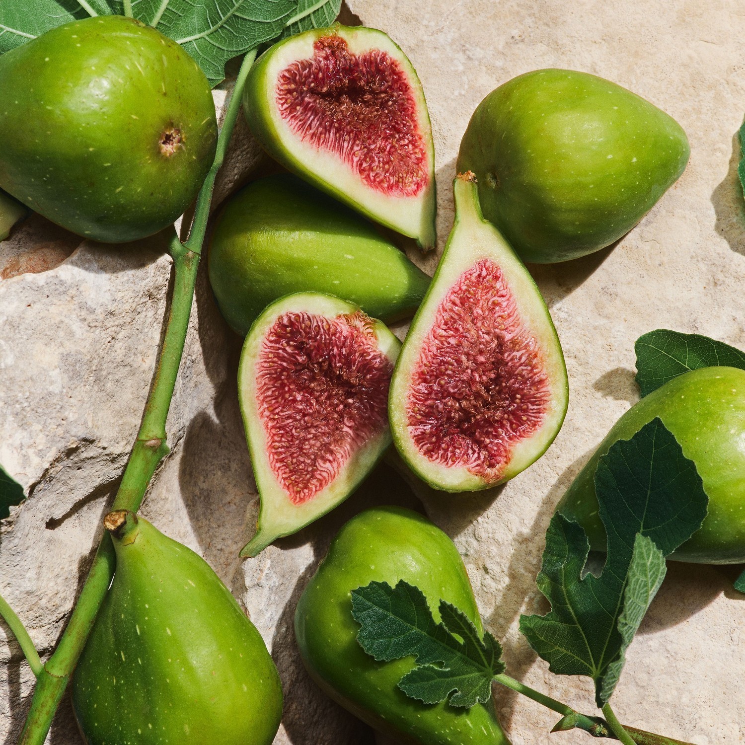Долце&Габбана парфемска вода светло плави Цапри Ин Лове – 50 мл