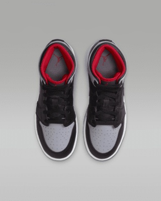 Air Jordan 1 Mid Older Kids' Shoes