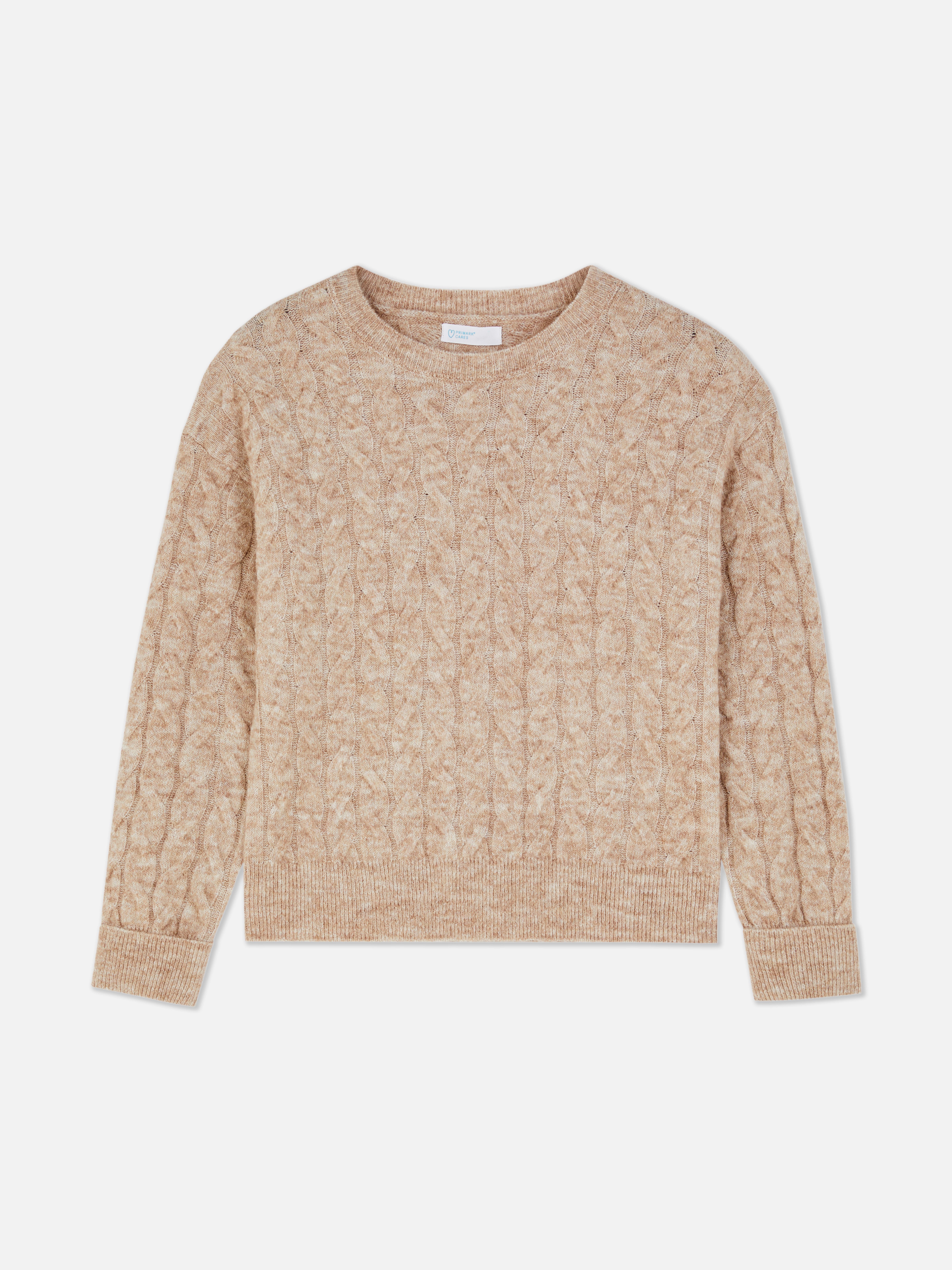 Zopfstrickpullover Ein Zopfstrickpullover mit Rundhalsausschnitt und klassischer Passform