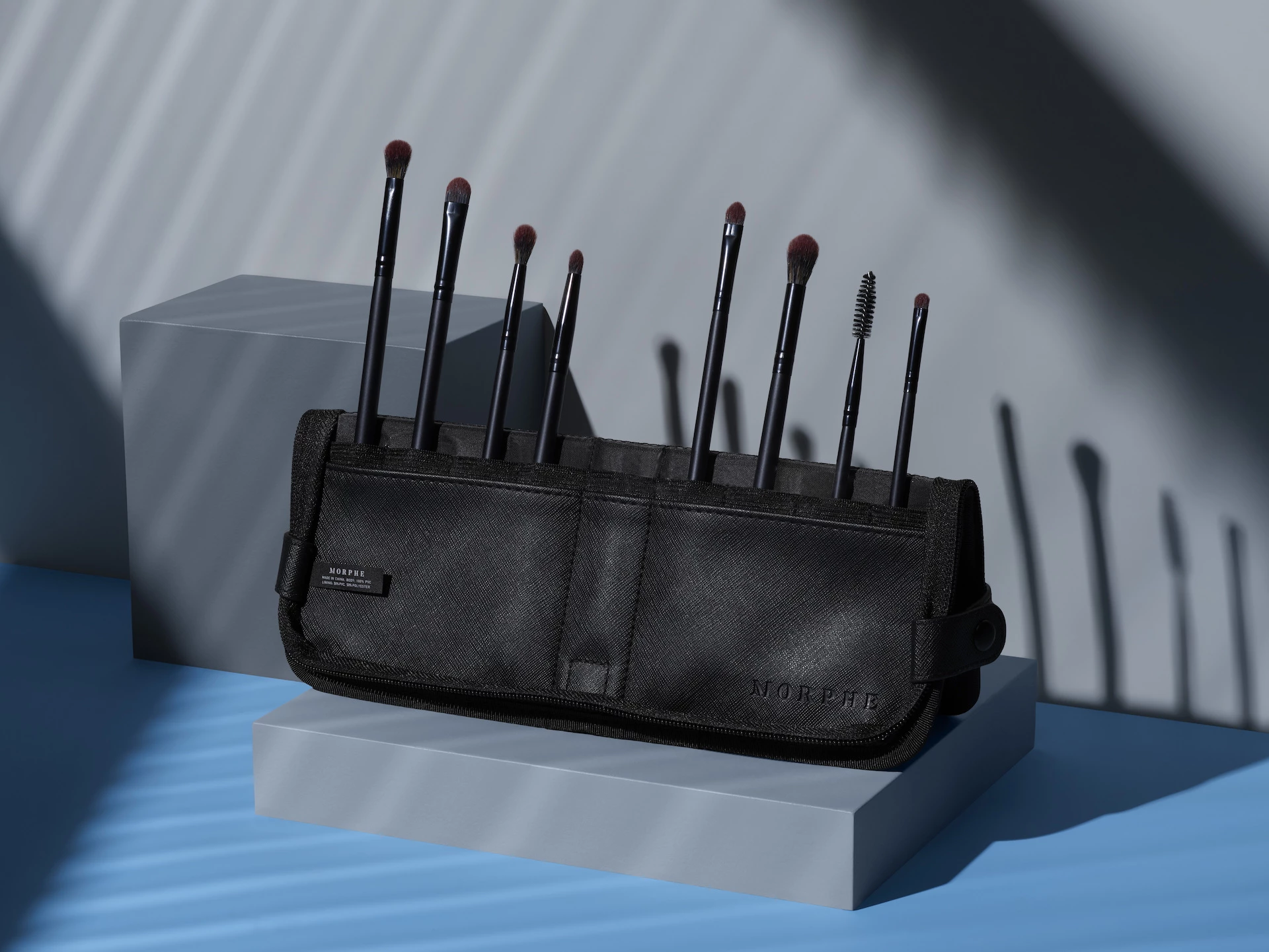 MUA Portfolio set od 8 kistova za oči + torbica - Morphe