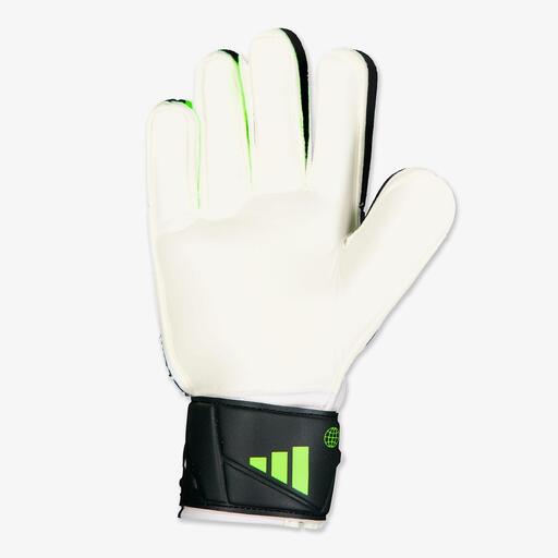  adidas Predator
