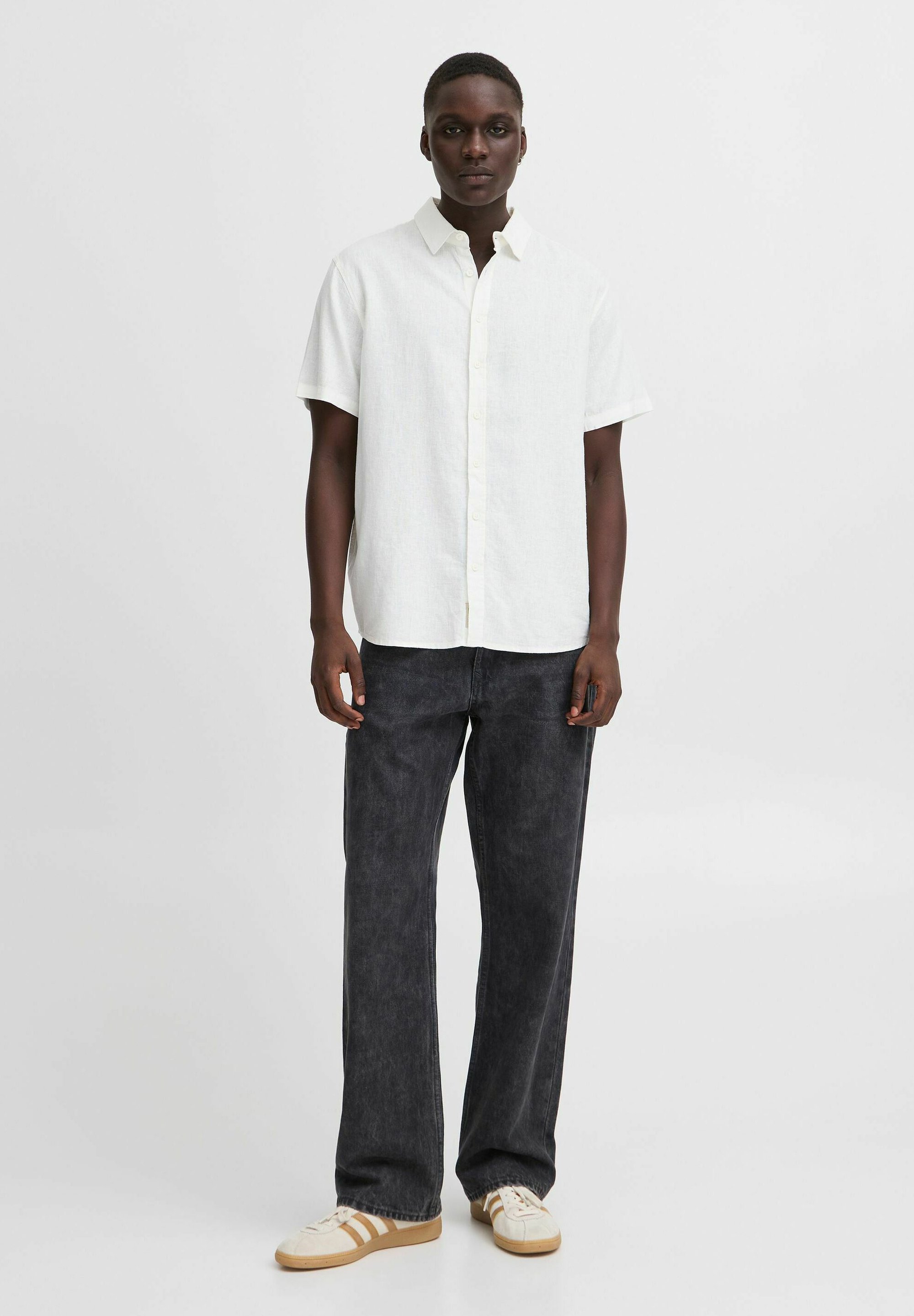 BHVIC LINEN MIX - Kauluspaita - snow white