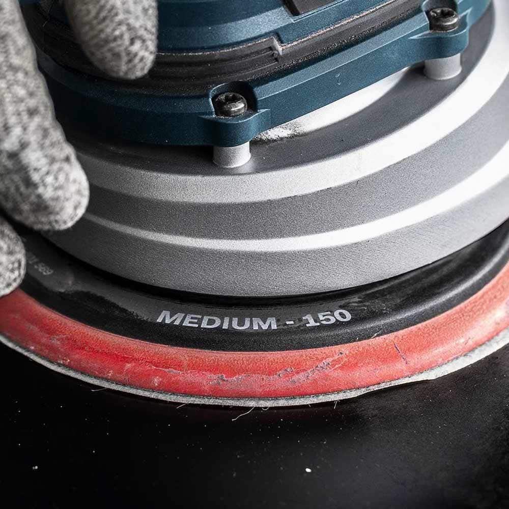 BOSCH 150 mm mittlere Exzenterschleifscheibe mit Klettverschluss und Schlaufe – Universal 2.608.900.007