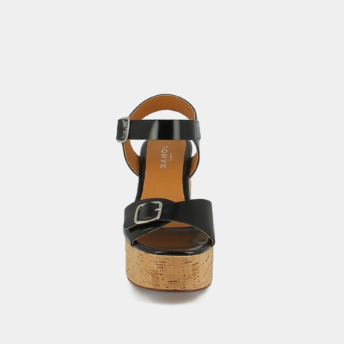 Sandales à boucles et plateformes  en cuir glacé noir