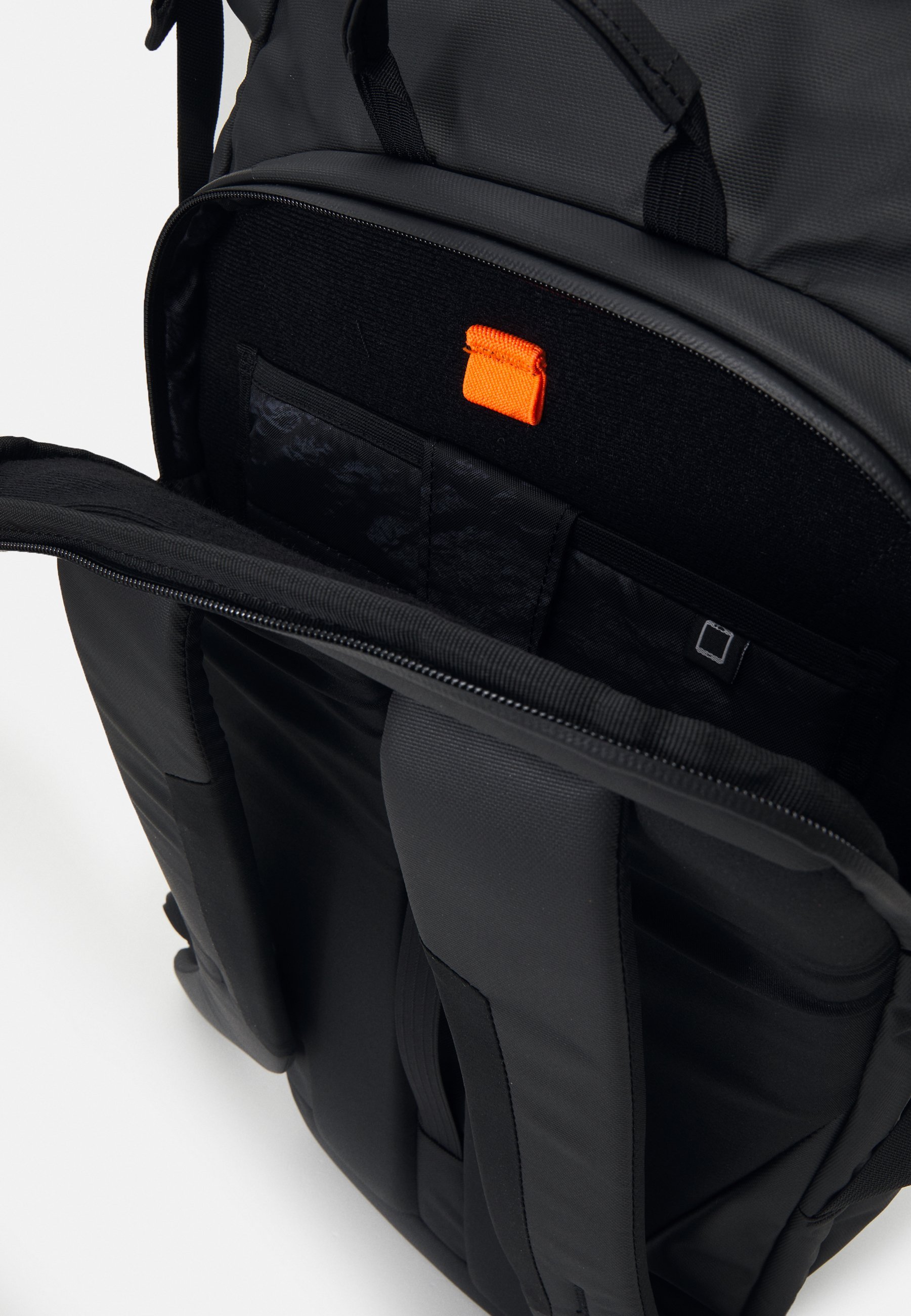 Mammut SEON COURIER 20 - Sac à dos - noir
