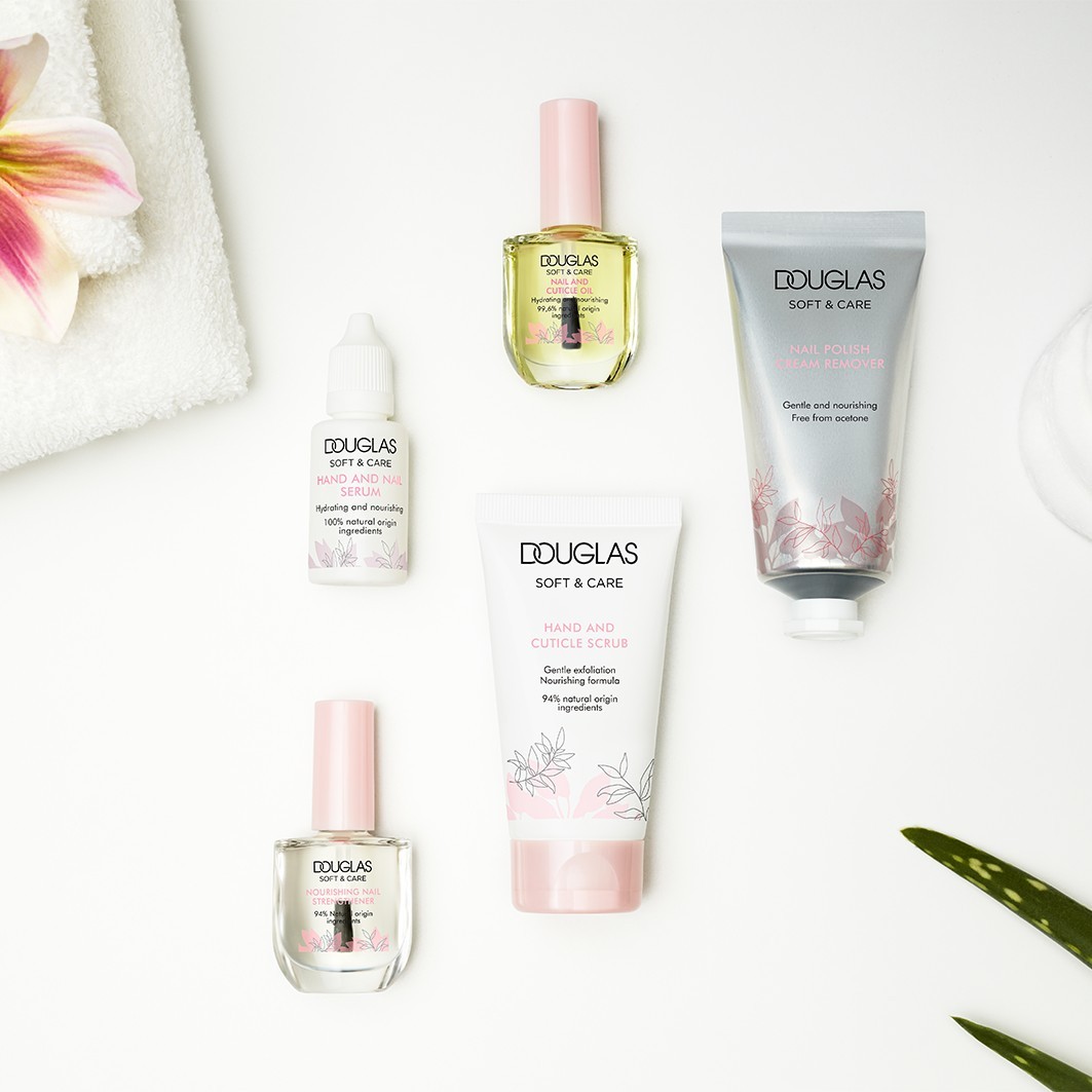 Odlakovač na nechty Douglas Collection, krémový odlakovač na nechty – 50 ml