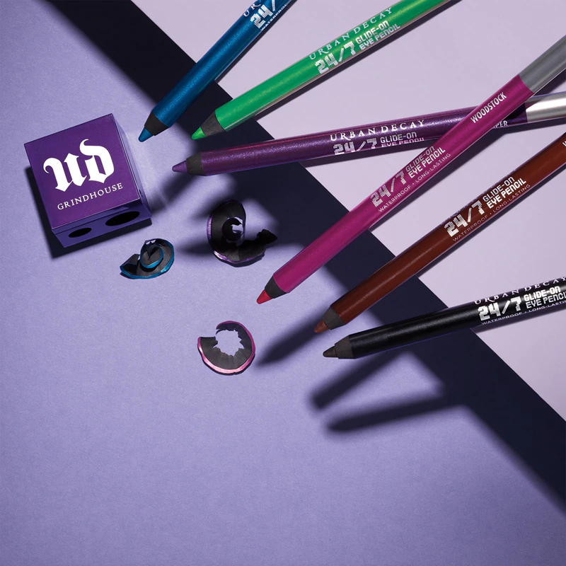 Delineador à prova d'água de longa duração Urban Decay 24/7 Glide-On-Eye