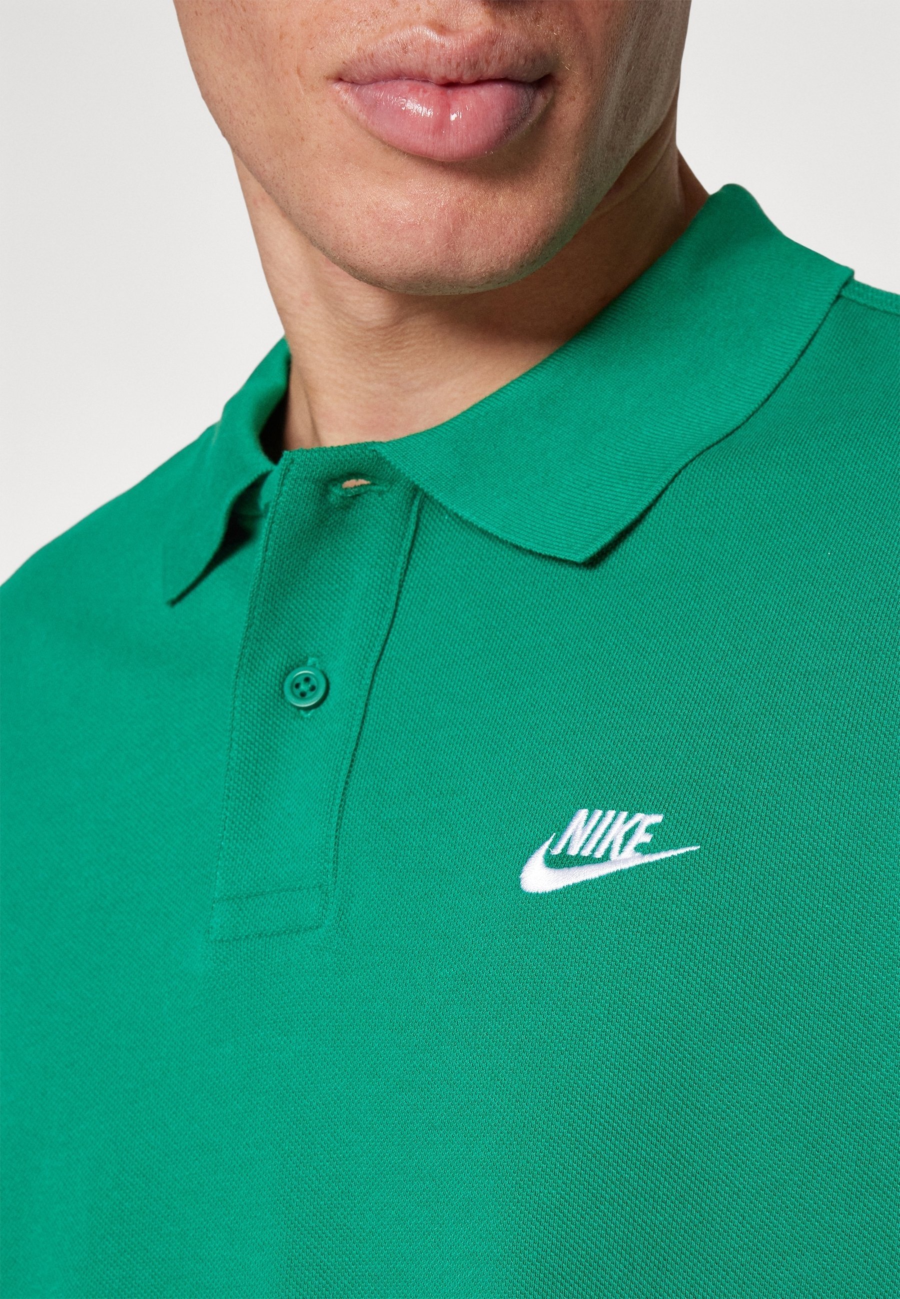 Nike Sportswear Poloshirt – Dunkelgrün