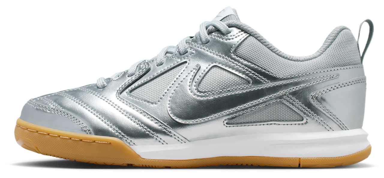 Nike Gato