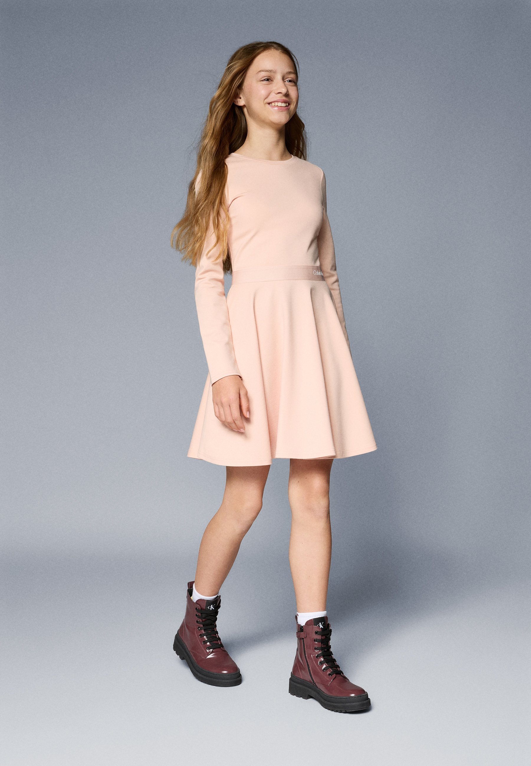 Robe Calvin Klein Jeans à rayures logo - Robe en jersey - villa espagnole