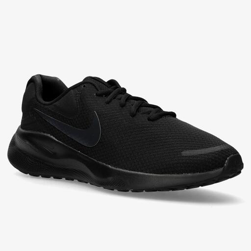 Nike Revolution 7