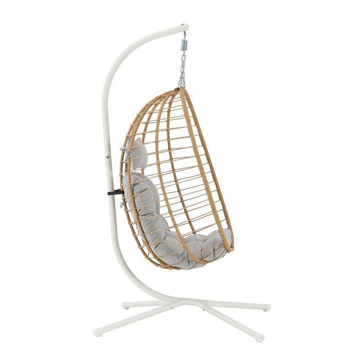 Poltrona sospesa a forma di uovo - PALAVA - Struttura in acciaio - Intreccio in rattan sintetico - P95 x L98 x H200 cm