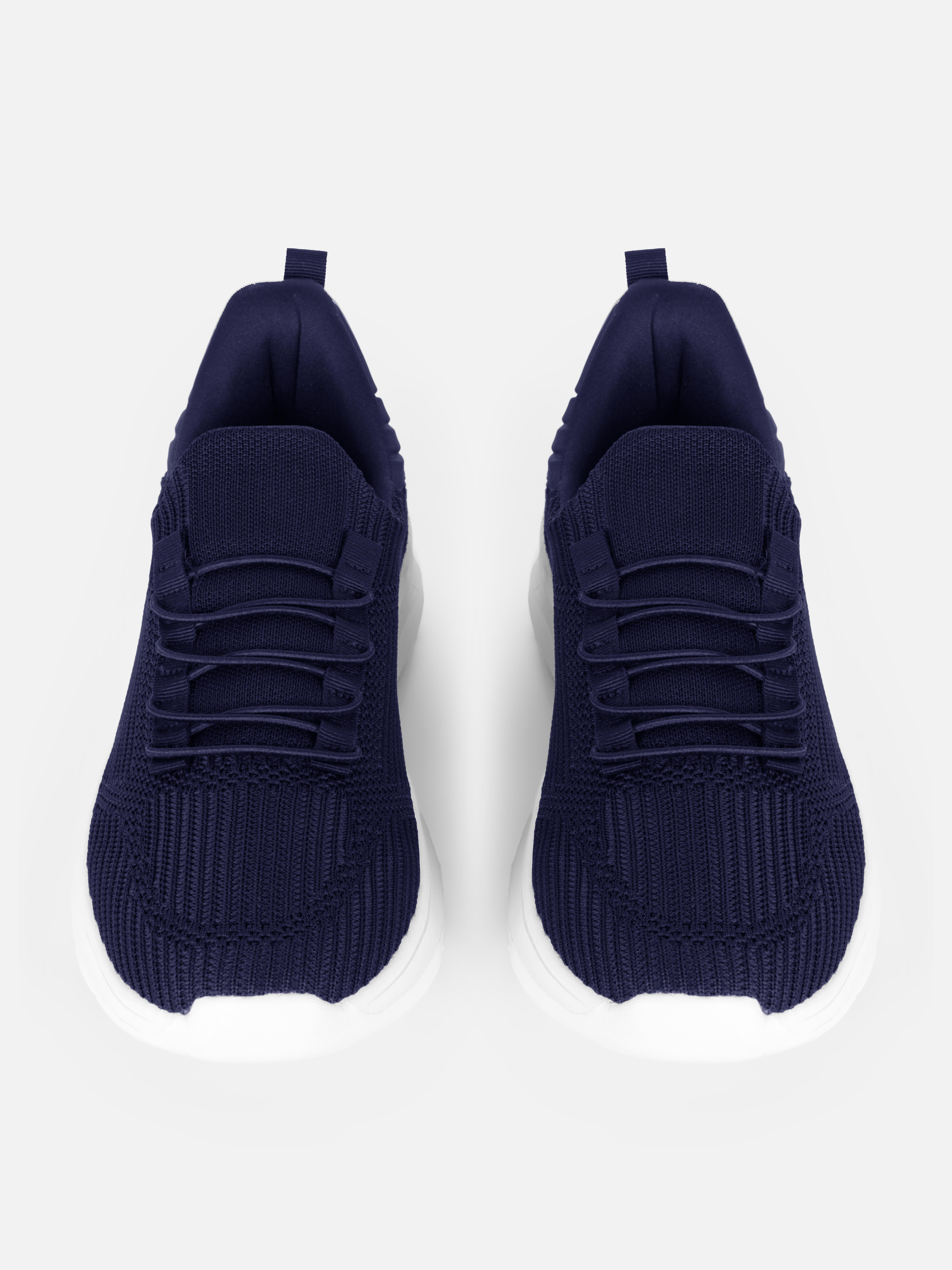 Teniși slip-on din plasă Teniși slip-on cu talpă robustă și bucle pentru călcâi