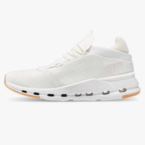 On Cloudnova Undyed