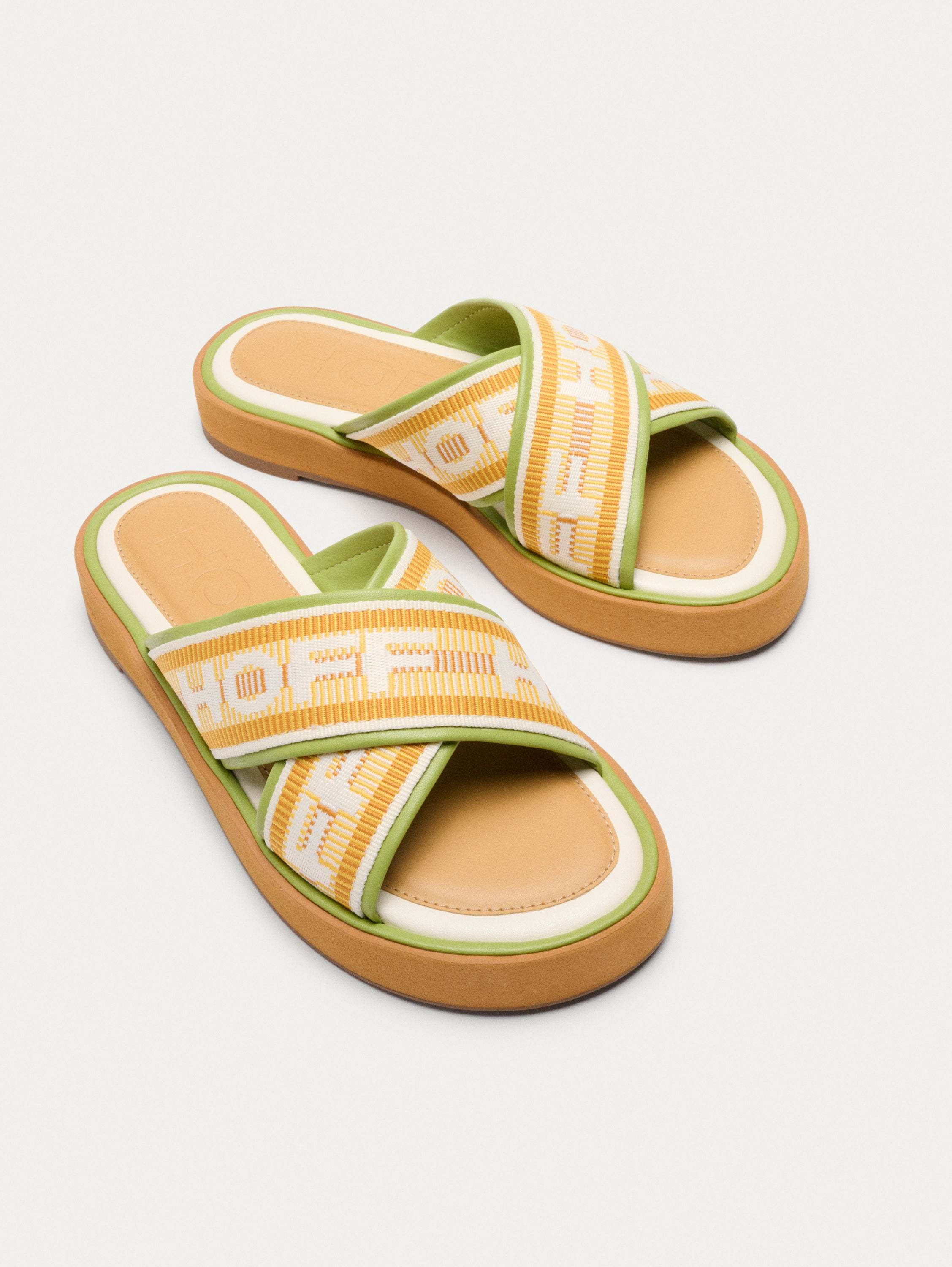 PALA CRUZADA MARKET AMARILLO