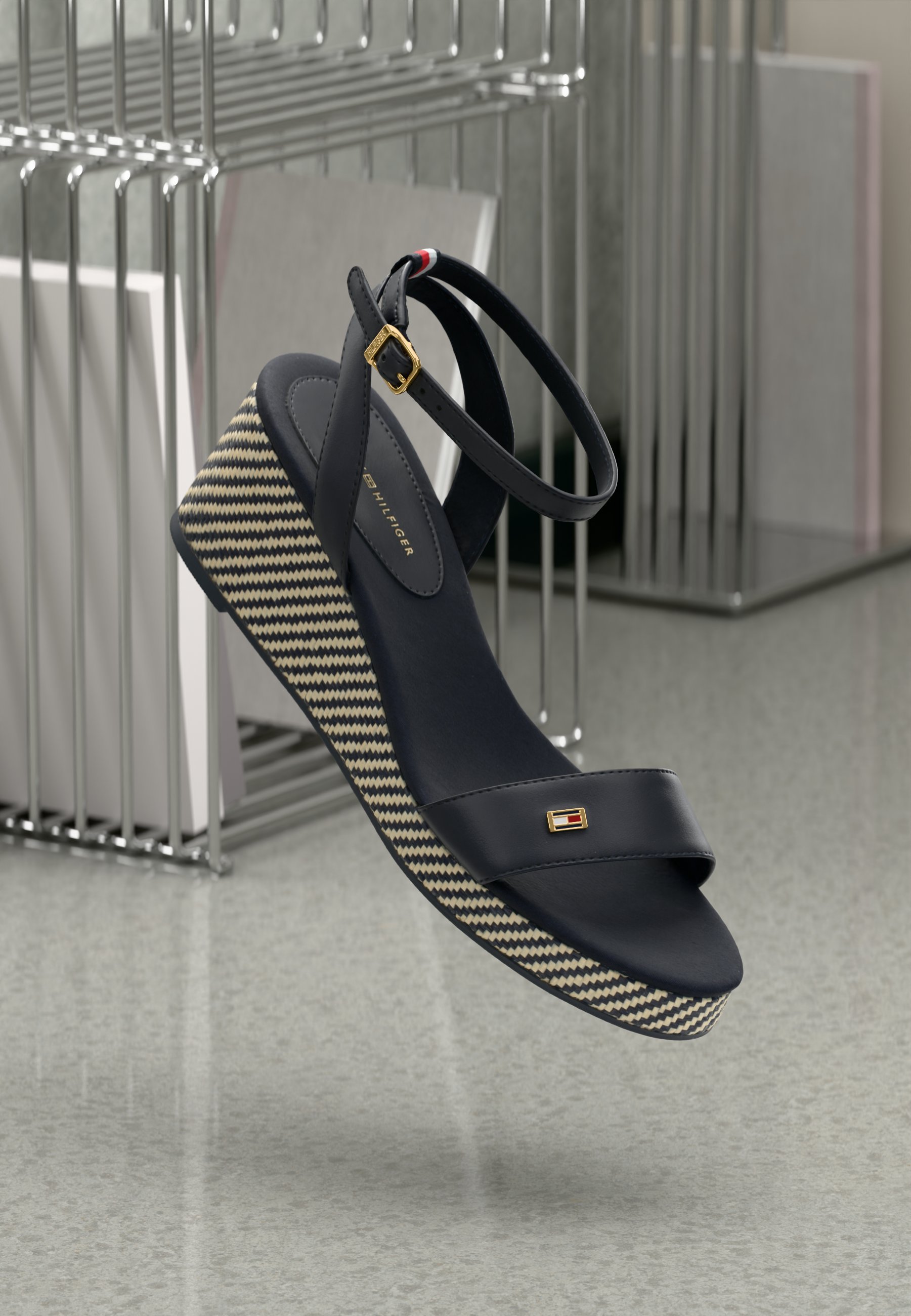 Sandały na platformie Tommy Hilfiger - niebieskie