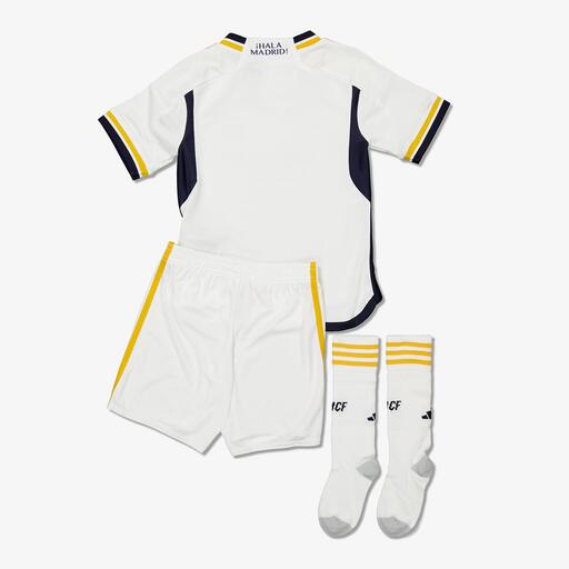  Uniforme principal do Real Madrid